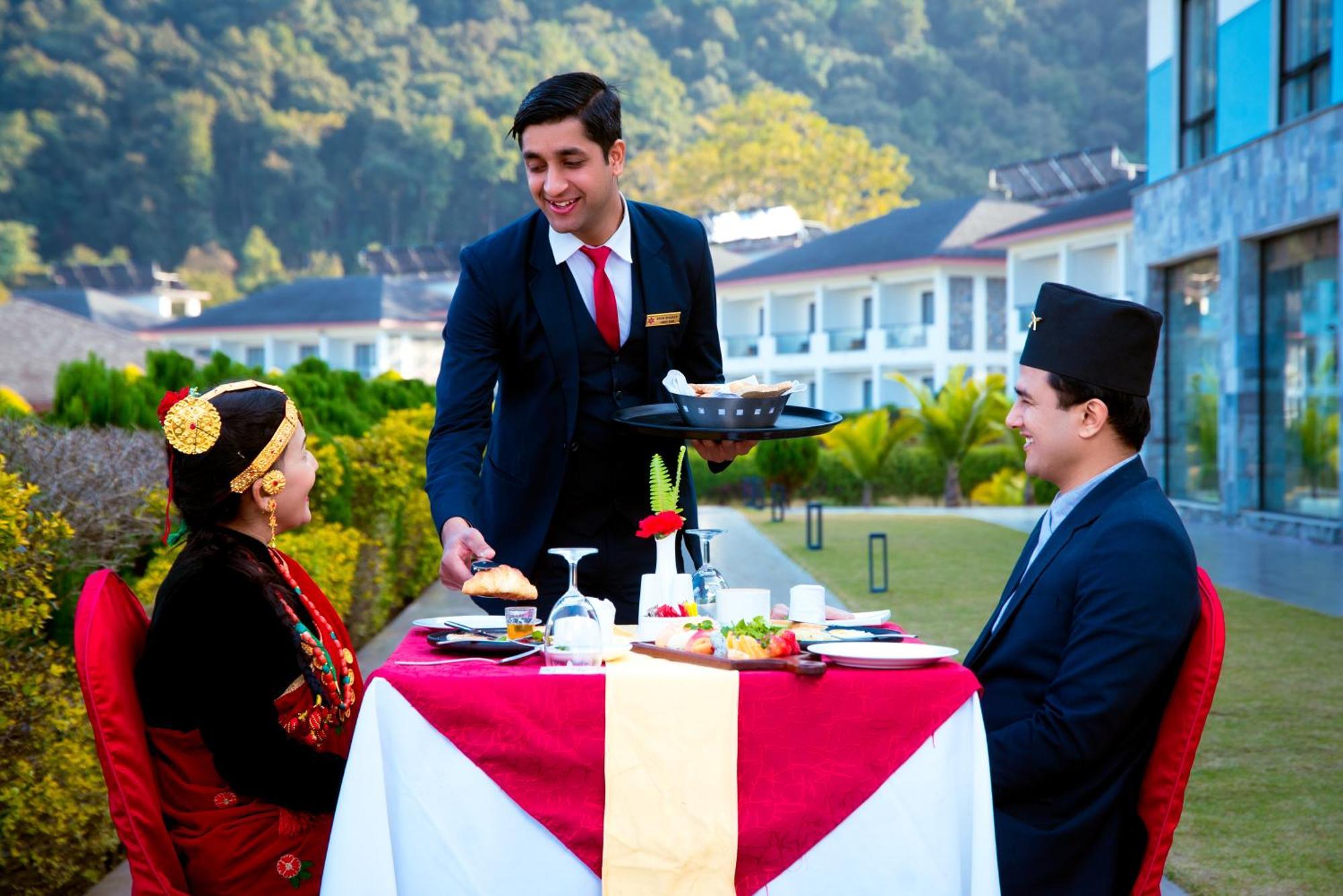 Mountain Glory Forest Resort Pokhara Exterior foto